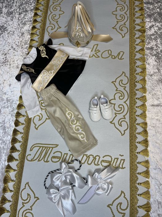 Костюм на тусаукесер