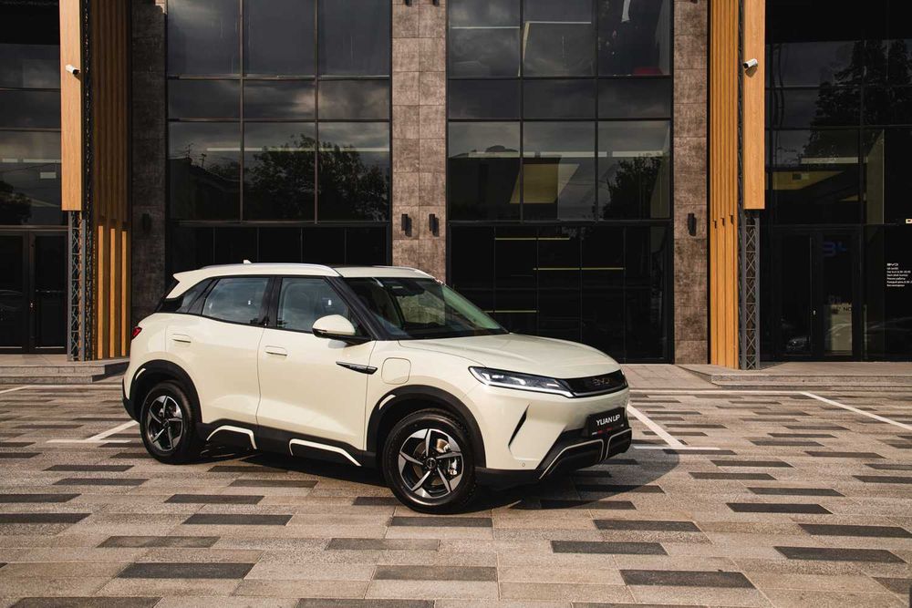 BYD YUAN UP EV от официального дилера BYD