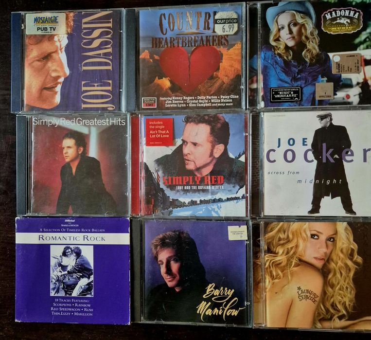 Orginal Нови СD с Албум цветни снимки Simple Red, Madona Shakira Joe C