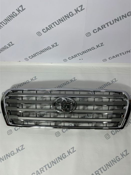 решетка радиатора на land cruiser 200