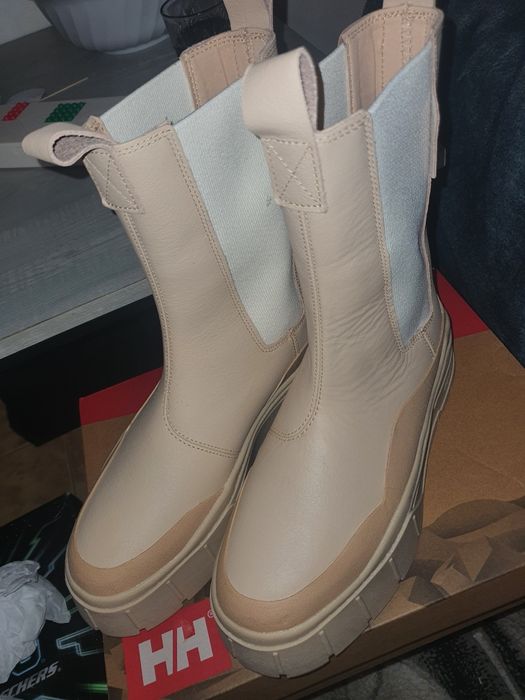 PUMA Кожени ботуши Mayze Stack Chelsea с текстил

Очаквана д