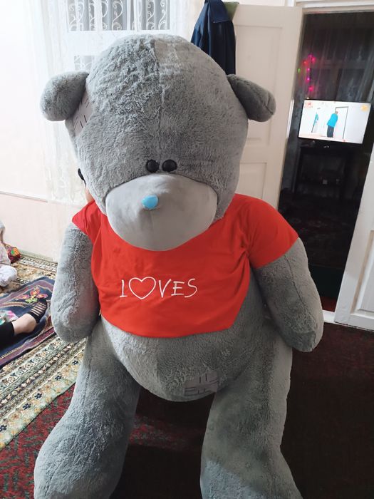 Продаётся большая мягкая игрушка медведь. 1.70 м.см