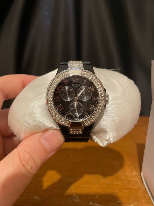 Дамски часовник Guess W13564L2