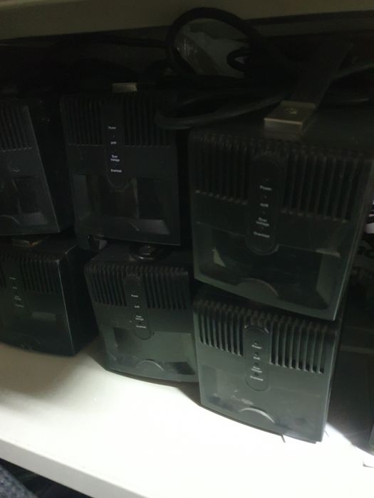 Продам стабилизаторы напряжения