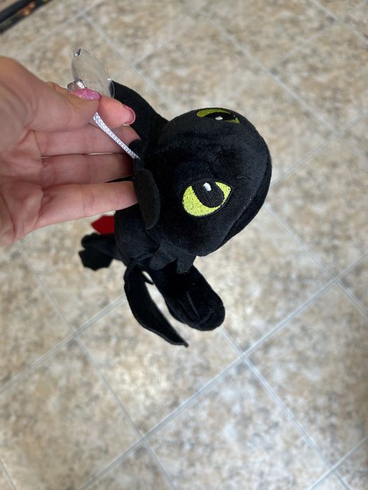 Плюшен дракон.Как да си дресираш дракон.