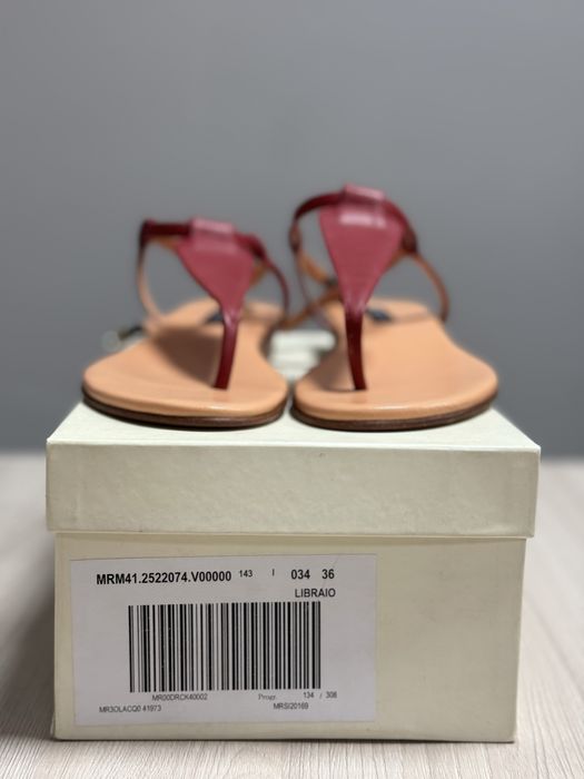 Продам сандали оригинал