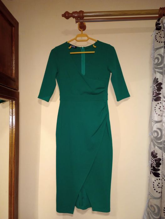 Rochie de vânzare