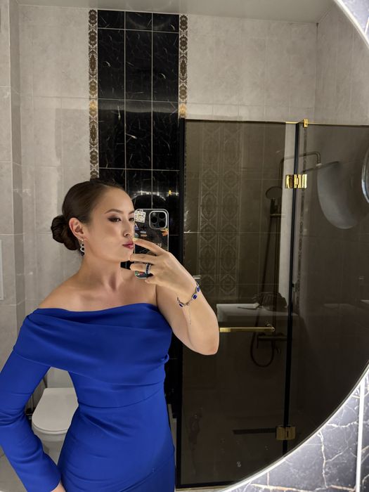 Продам платье 44-46 размера