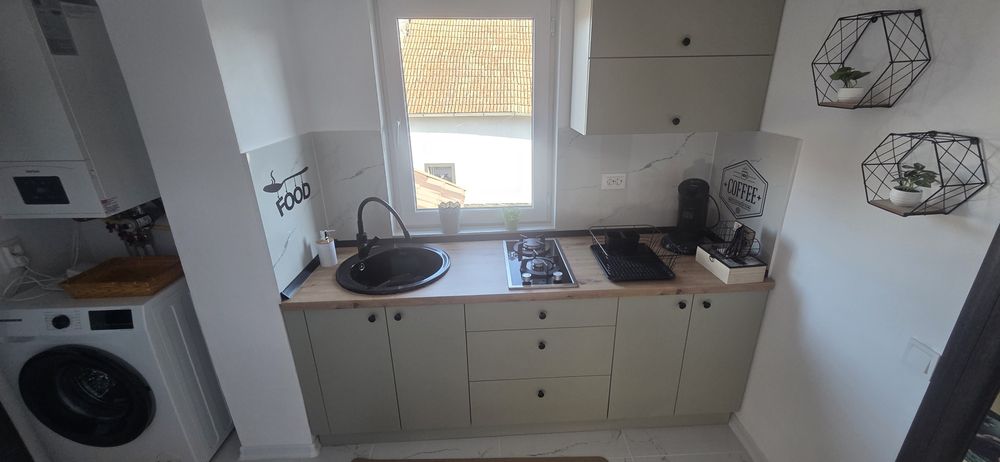 Casa de închiriat pe weekend sau perioada scurta- Loc.Loamnes