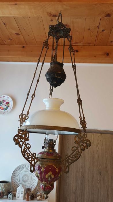 Vand lampa pe gaz pentru tavan vechime