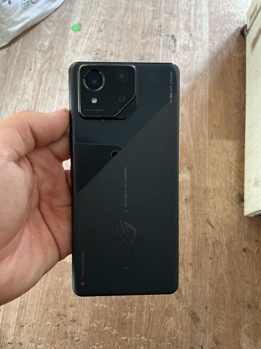 Asus ROG phone 8 12/256gb 415$