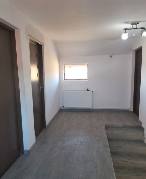 Vand casa Țițești