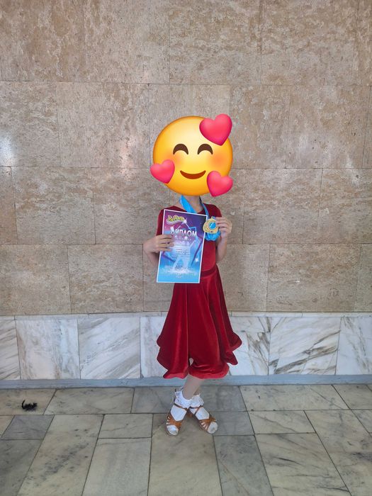 Продам рейтинговое платье