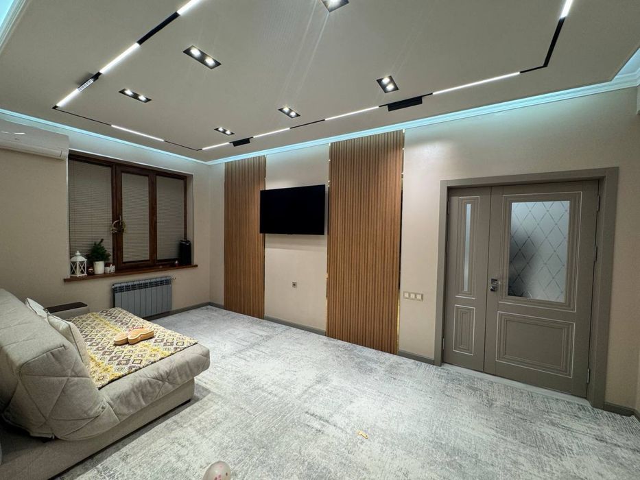 Хамза метро / ул.Мукуми / квартира с площадью 78кв.м 3/4/9 срочно