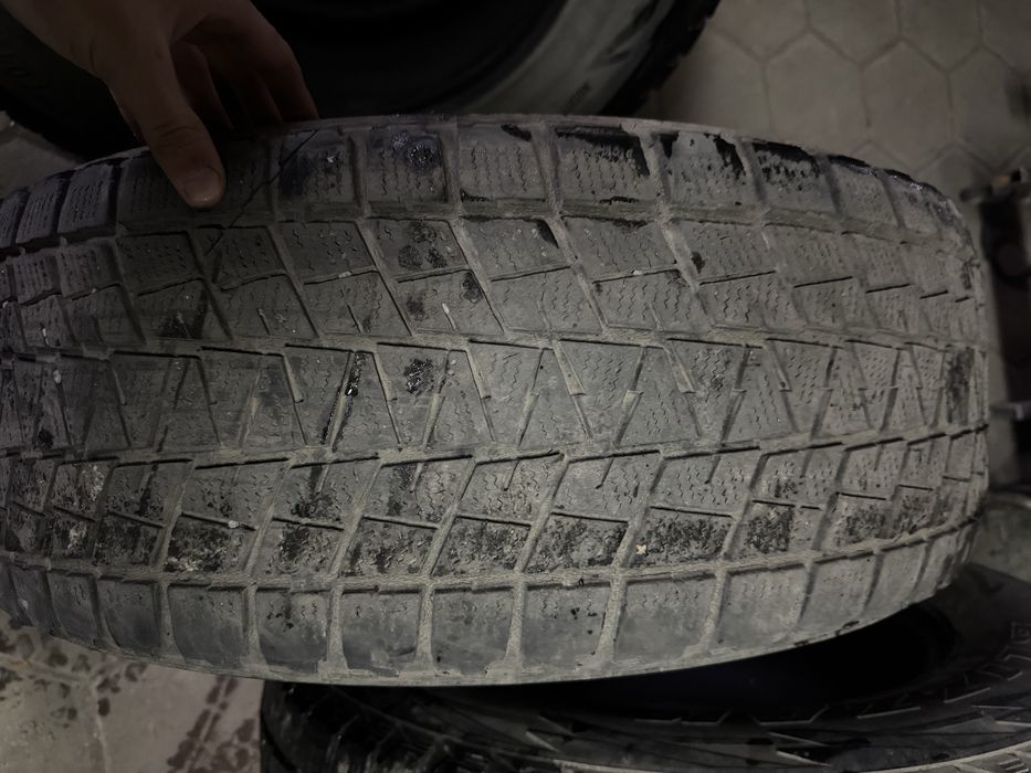 Шины Bridgestone Blizzak DM-V1