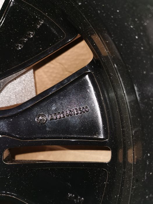 Vand jante de aliaj originale Mercedes pe 18