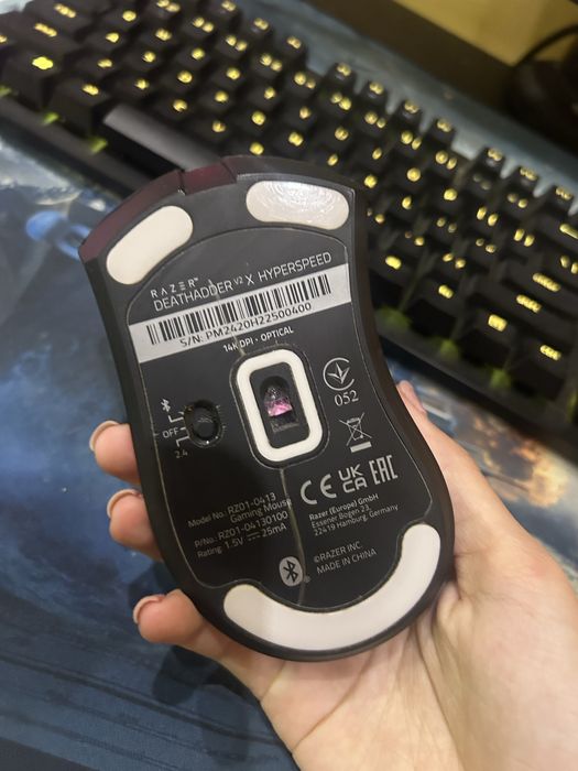 Клавиатура и мишка razer гаранция още 1 година