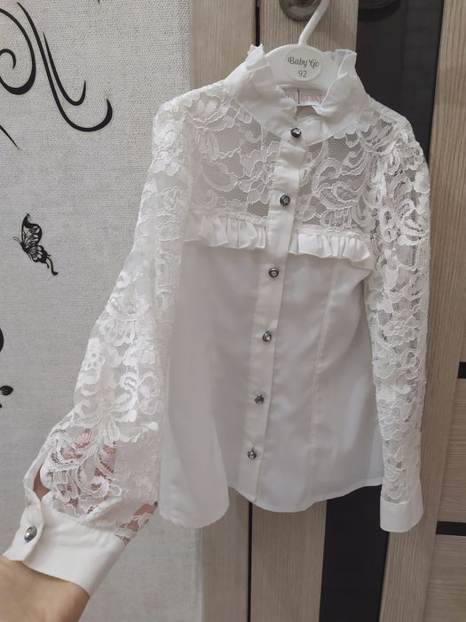 Продам блузку на девочку