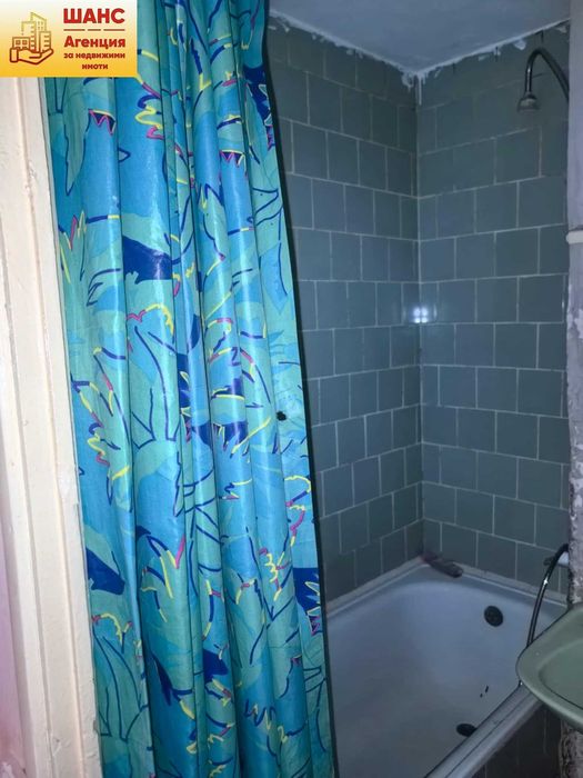 Тристаен Дружба 3