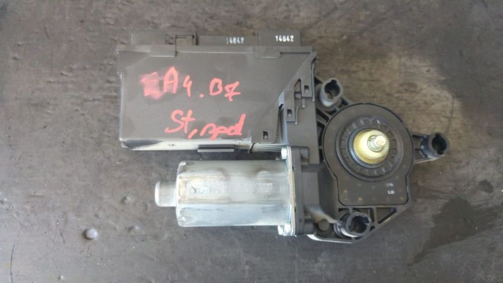 motoras macara usa stanga spate audi a4 b7 8e0959801e 0130821767