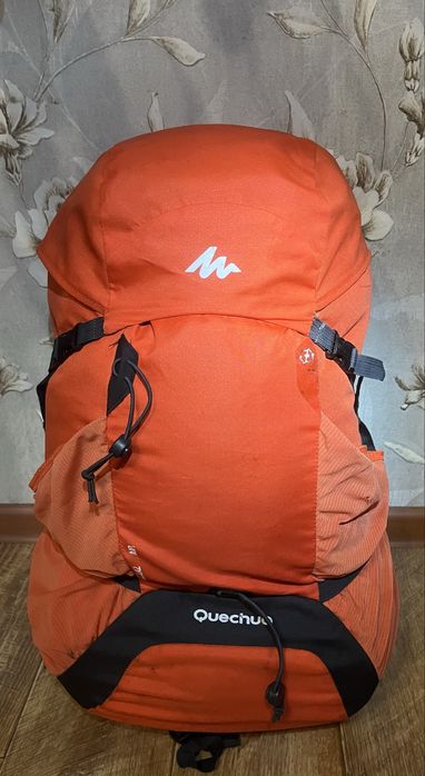 Продам рюкзак Quechua Forclaz 40 Air
