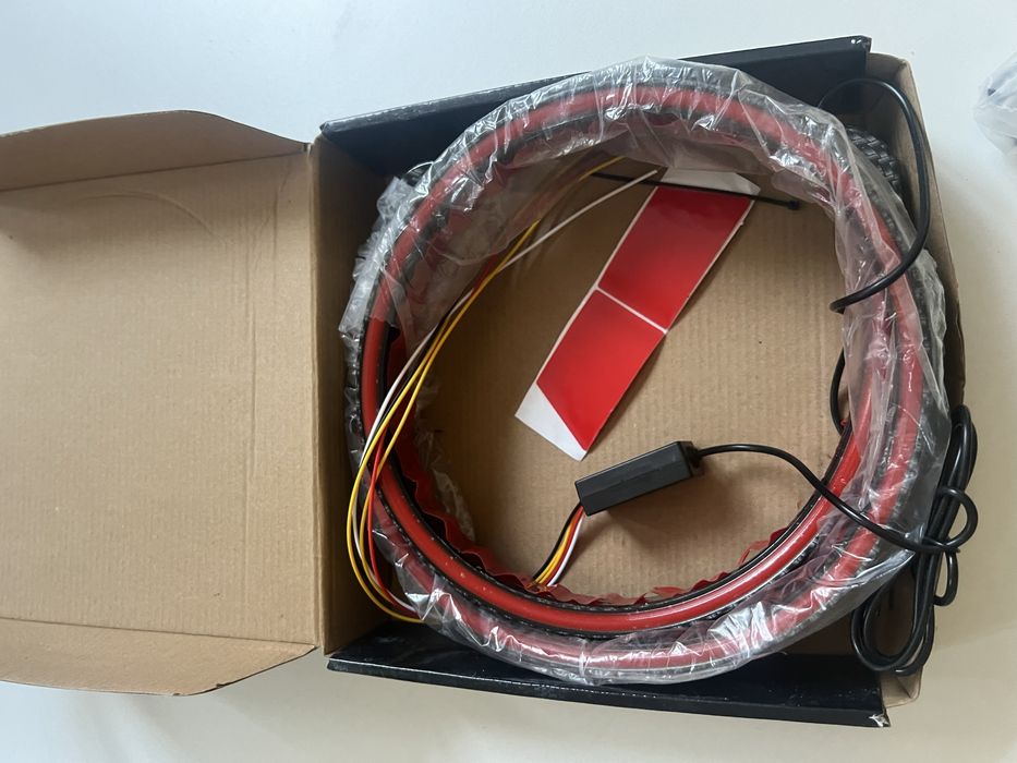 Продам лэд сполер задние стоп огни