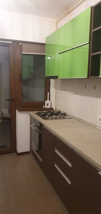 Apartament central  cu 2 camere si garaj