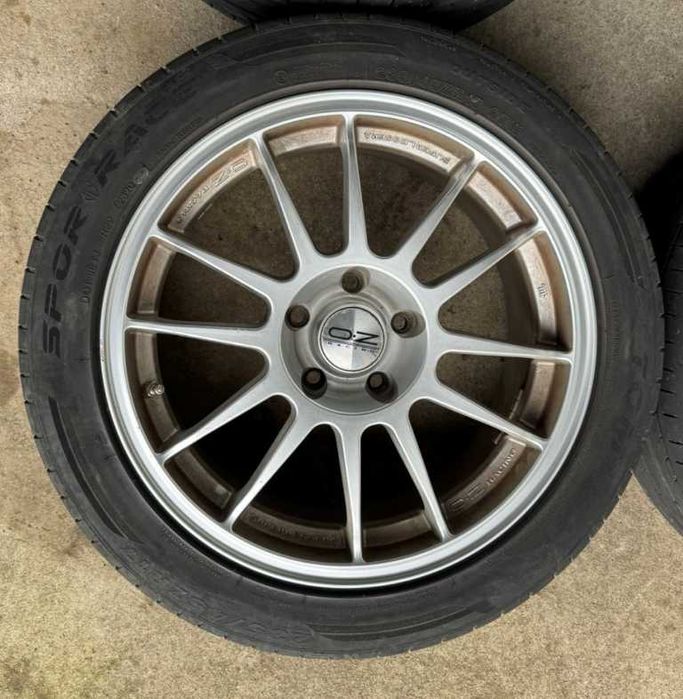 OZ Racing Superleggera - 8x17 / 5x112