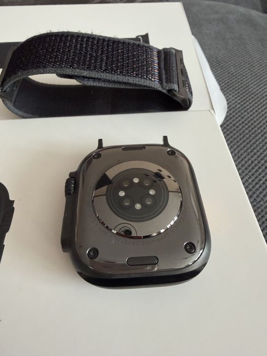 Apple Watch Ultra 2 – 49 mm – като нов – гаранция