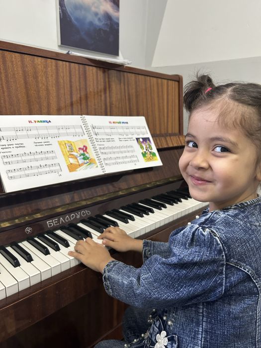 Уроки игры на фортепиано.