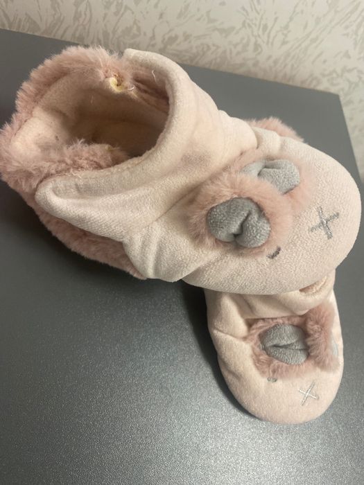 Пантофи 24/25 размер / 2бр