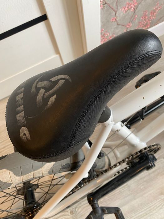 Продам трюковой велосипед BMX VIKING