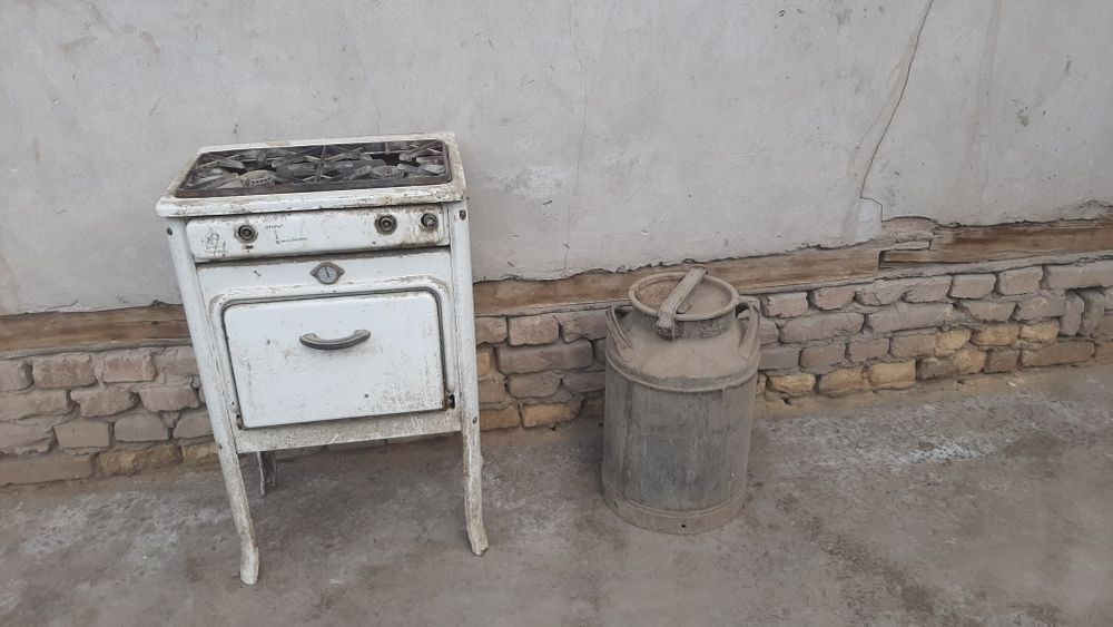 2 go'zli gaz plita va 36 kg bochka kanistr