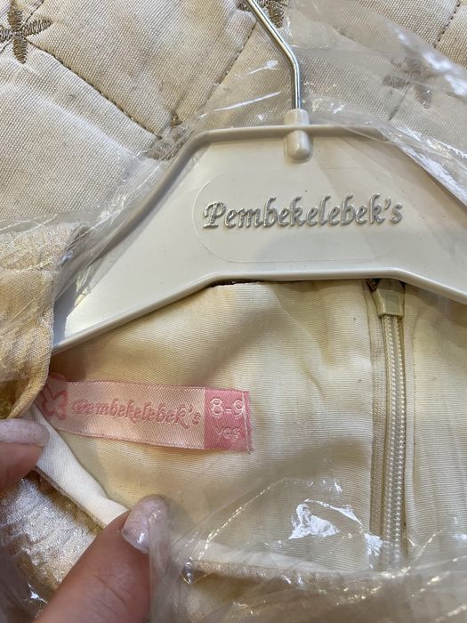 Продается шикарное детское платье