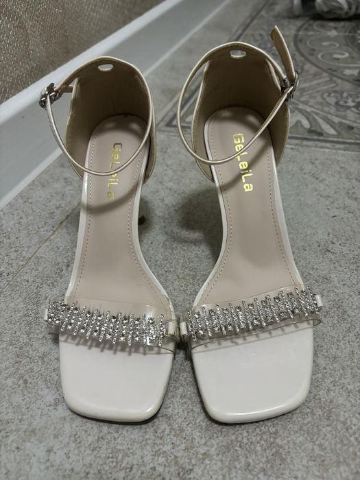 Туфли натуральный лак Турция 38 рр