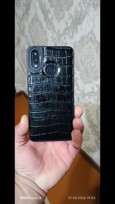 Галакси а10с 300 000