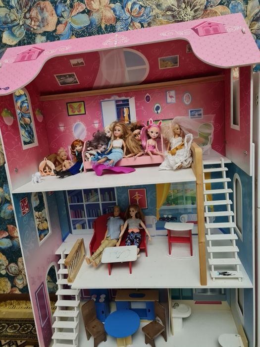 Кукольный домик Россия