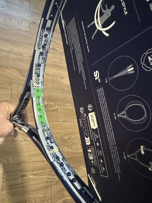 Racheta Wilson Blade US Open 2025, greutate 285g,cap 100