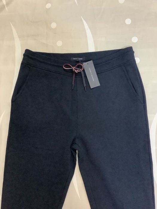 Pantaloni Tommy Hilfiger marime L