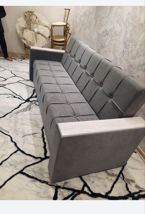 Узок хтзмат курсатадиган юмшоккина диванлар