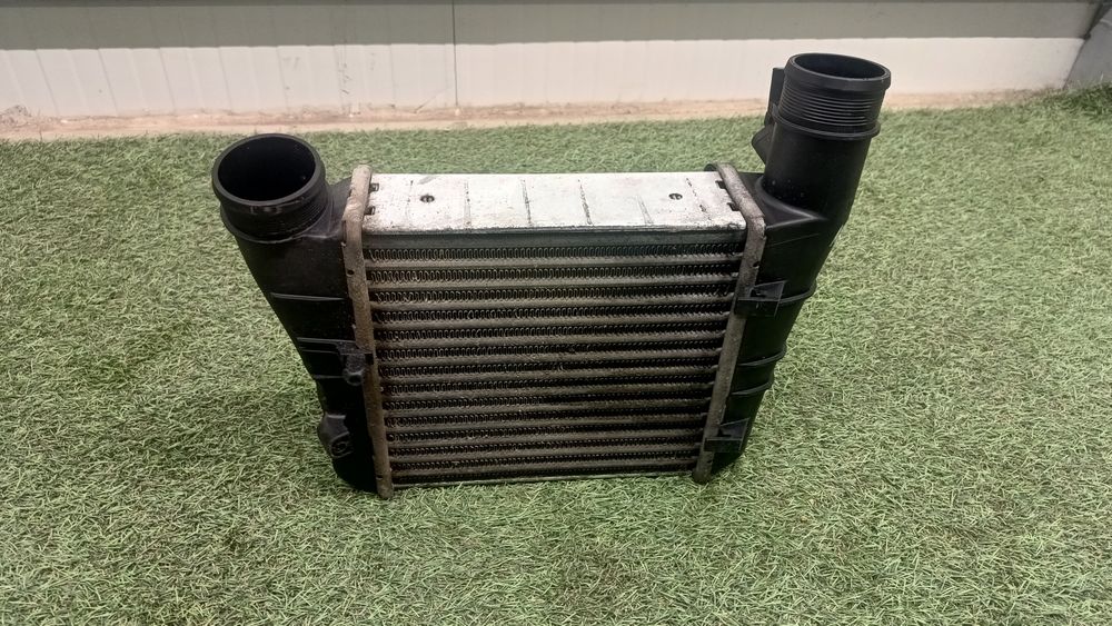 Radiator intercooler Audi A4 B7 2.0tdi