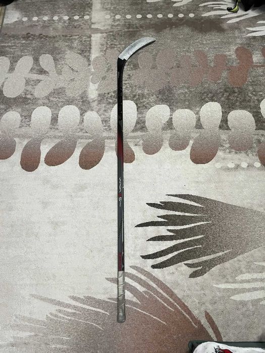 Клюшка хоккейная