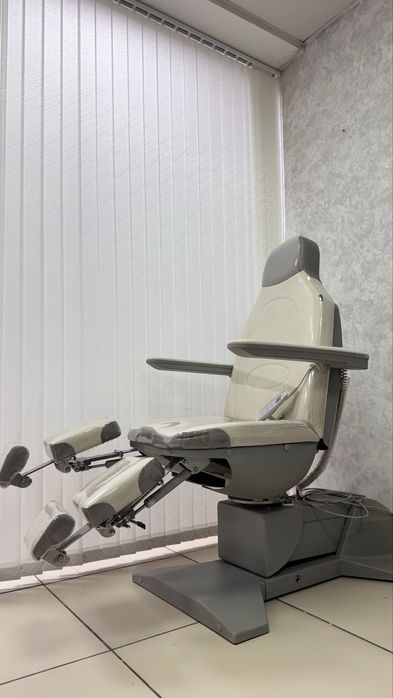 Педикюрное кресло