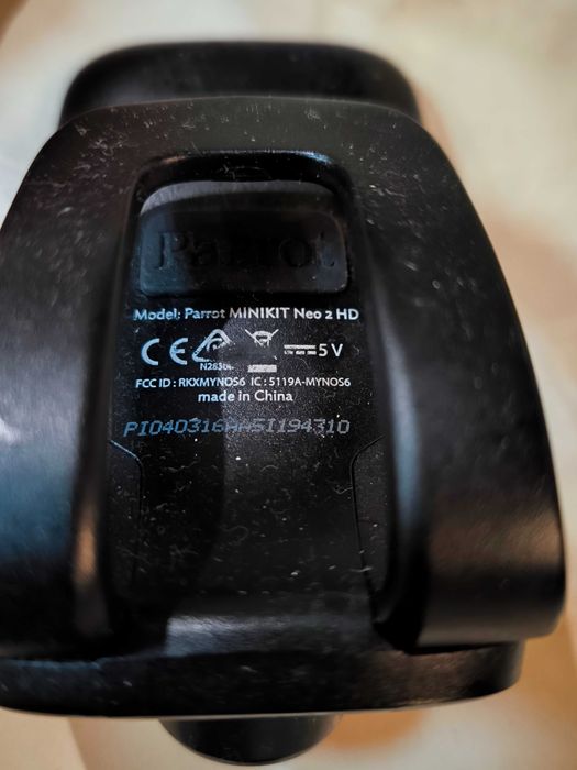 Bluetooth хендсфри за кола – Parrot MINIKIT Neo 2 HD