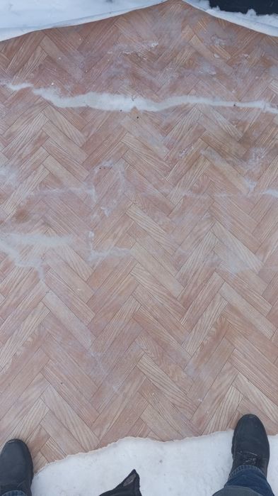 Продам линолеум 2 вида