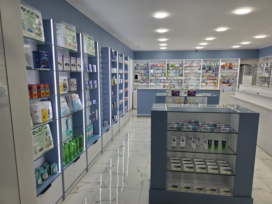 Dorixona uchun  mebellar buyurtma asosida