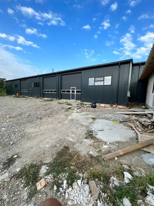 Vand structura metaluca demontabila pe surburi variante auto