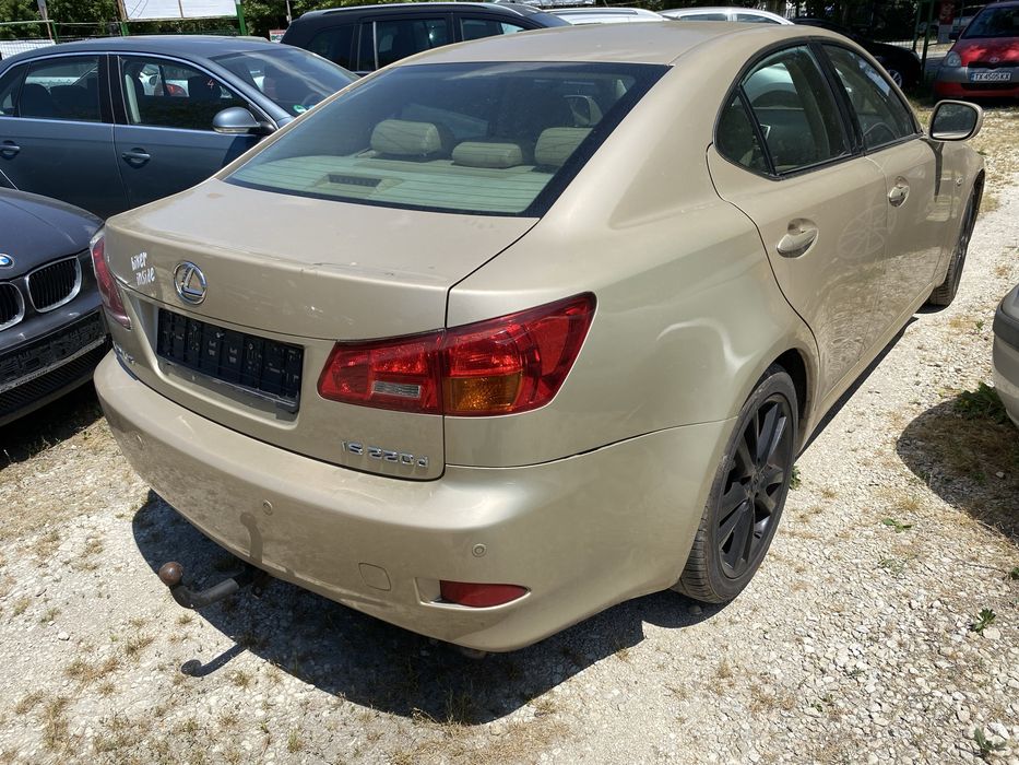Продава се само на части LEXUS IS 220 d 2008год