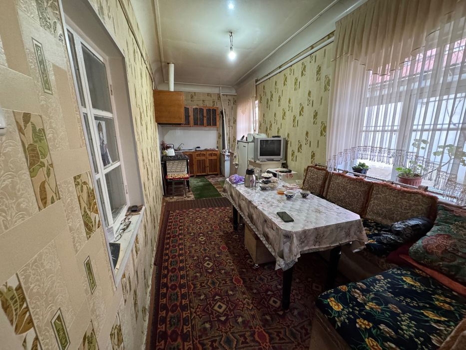 Ховли уй сотилади!