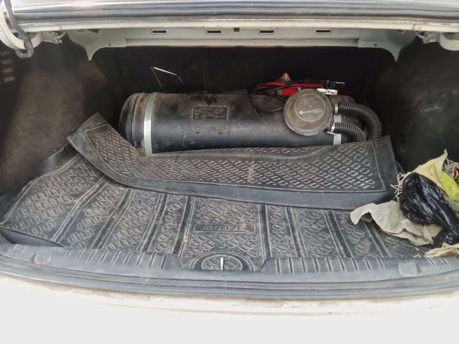 Продам Шевроле Круз